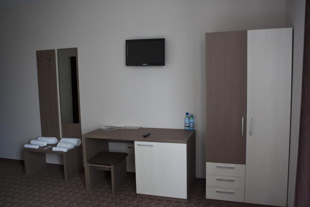 Hotel Bulevard Oradea Rum bild
